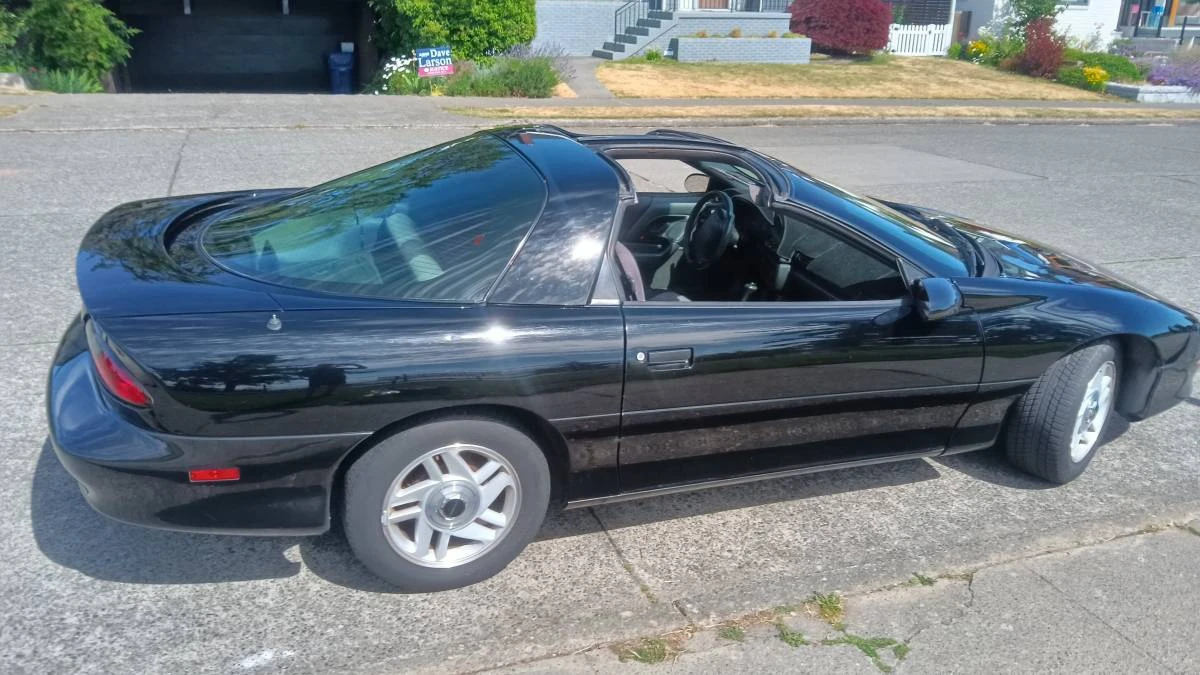 1995 Chevrolet Camaro 4th Gen - Image 3 of 11