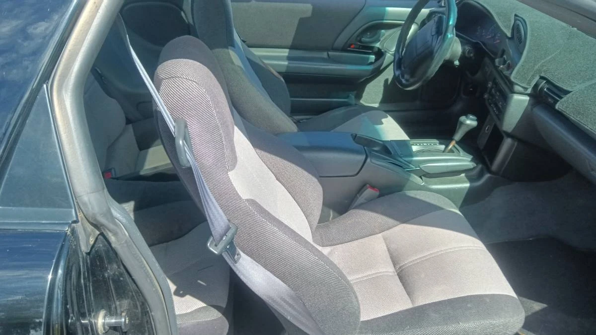 1995 Chevrolet Camaro 4th Gen - Image 10 of 11
