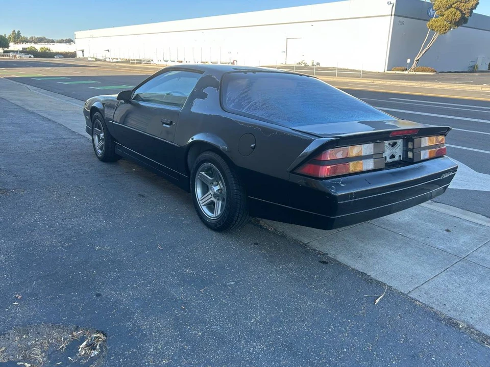 1988 Chevrolet Camaro 3rd Gen - Image 4 of 8