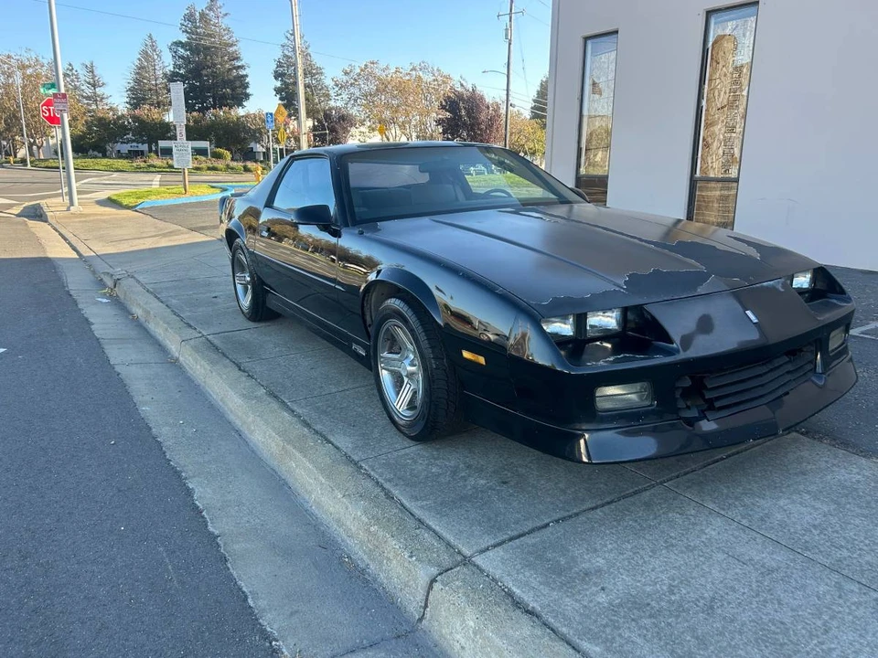 1988 Chevrolet Camaro 3rd Gen - Image 2 of 8