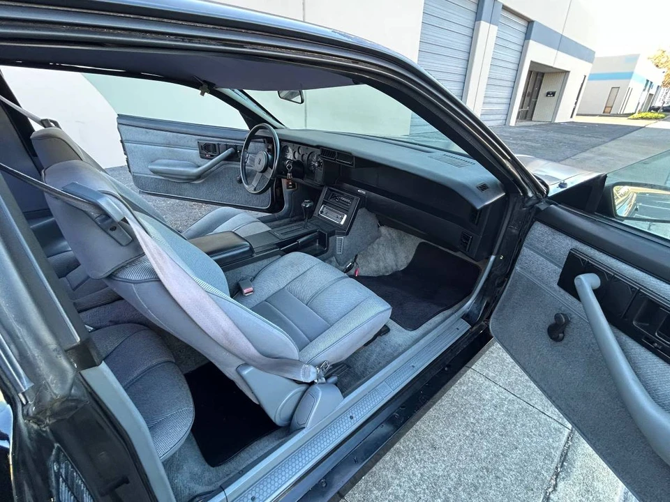 1988 Chevrolet Camaro 3rd Gen - Image 6 of 8
