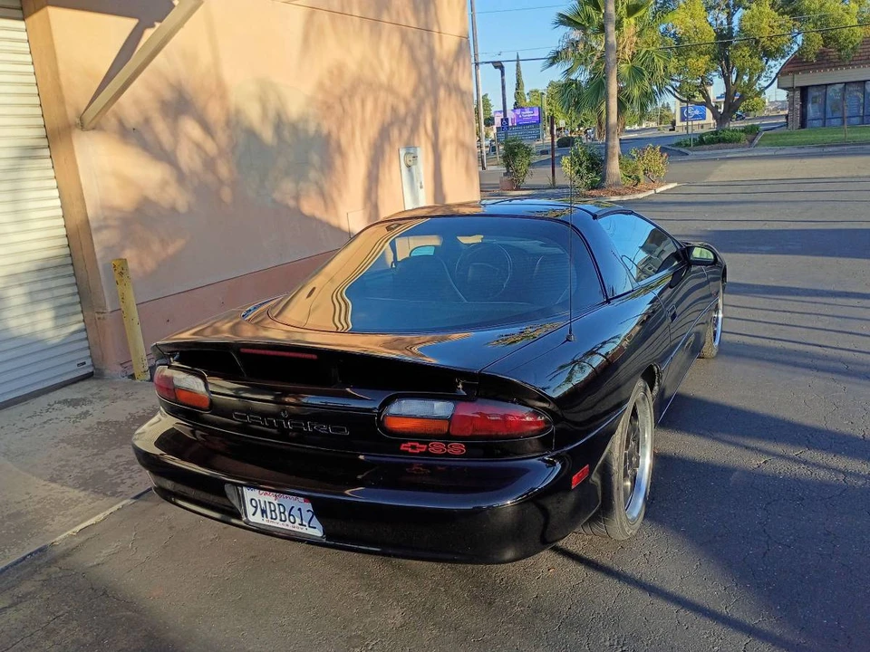 2001 Chevrolet Camaro SS 4th Gen - Image 11 of 12
