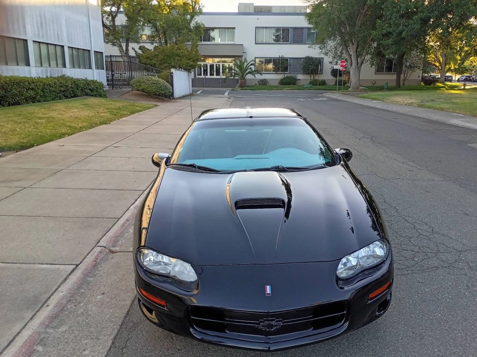 2001 Chevrolet Camaro SS 4th Gen - Image 2 of 13