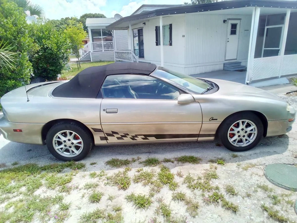 2002 Chevrolet Camaro 4th Gen - Image 5 of 14