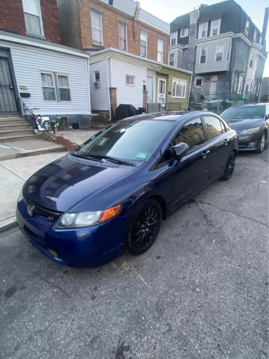 2008 Honda Civic 8th Gen - Image 2 of 2