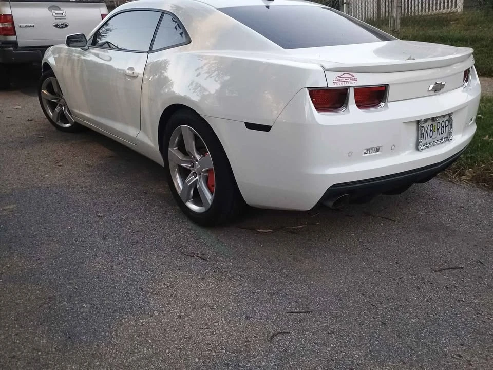 2010 Chevrolet SS - Image 3 of 4