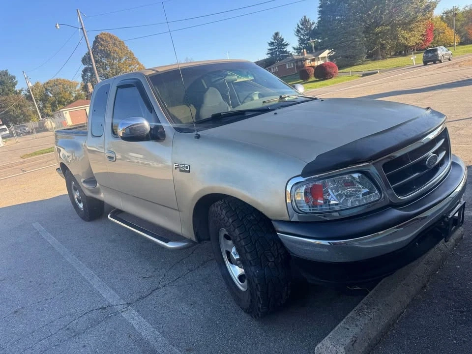 2000 Ford F-150 10th Gen - Image 3 of 5
