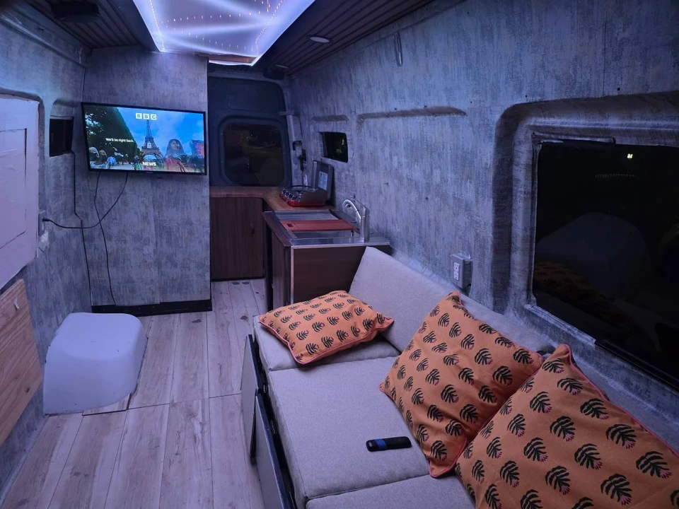 2022 Mercedes-Benz VS30 Sprinter - Image 11 of 15