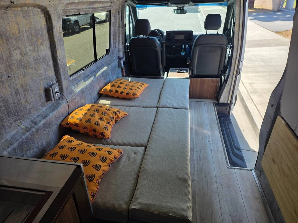2022 Mercedes-Benz VS30 Sprinter - Image 12 of 15