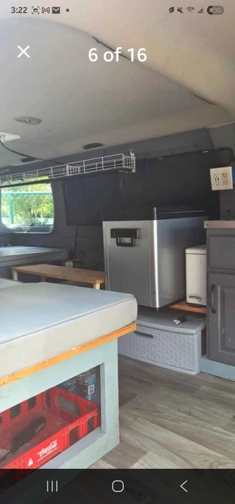 1999 Dodge Ram Van - Image 4 of 9