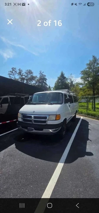 1999 Dodge Ram Van - Image 2 of 9