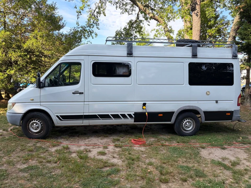 2005 Mercedes-Benz T1N Sprinter - Image 2 of 13