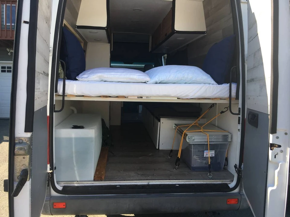 2005 Mercedes-Benz T1N Sprinter - Image 6 of 13