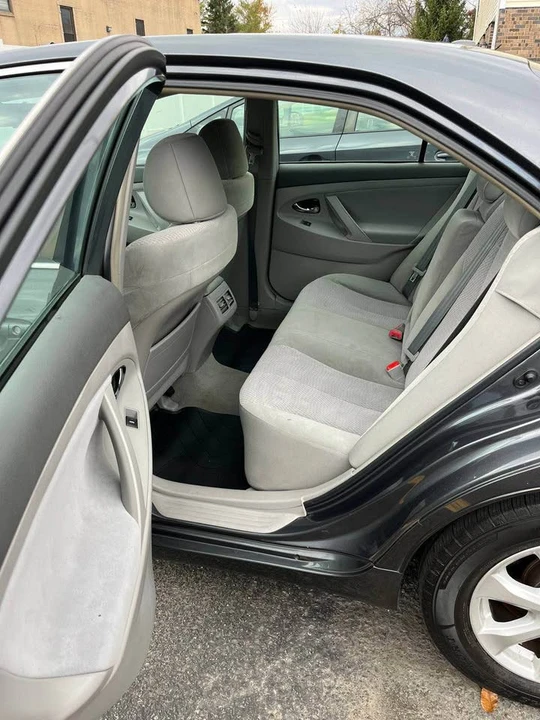 2011 Toyota Camry 6th Gen - Image 8 of 8
