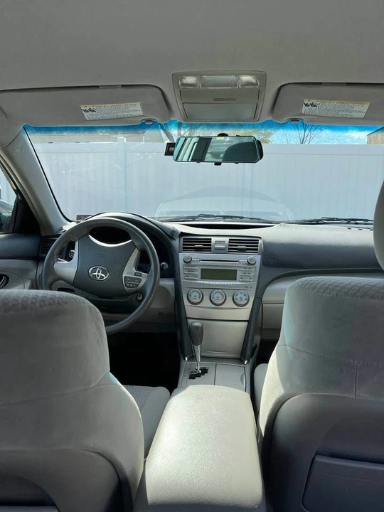 2011 Toyota Camry 6th Gen - Image 5 of 8
