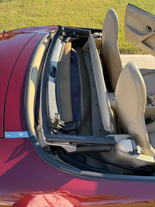 2003 Mazda NB MX-5 Miata - Image 7 of 10