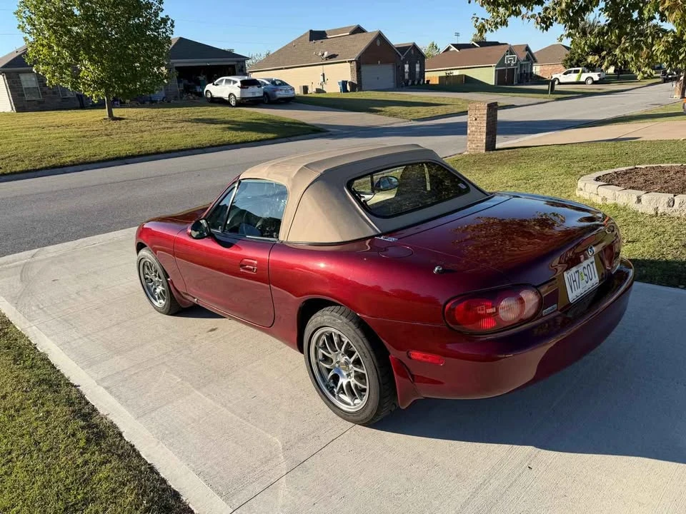 2003 Mazda NB MX-5 Miata - Image 4 of 10