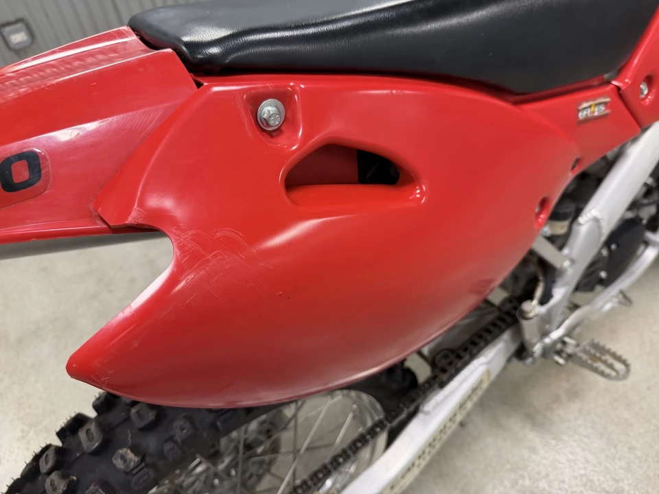 Vehicle image 27 of 31