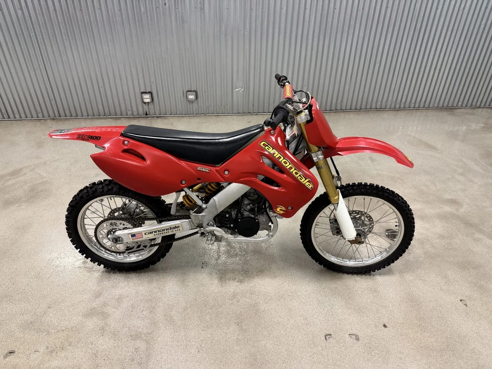 Vehicle image 8 of 31