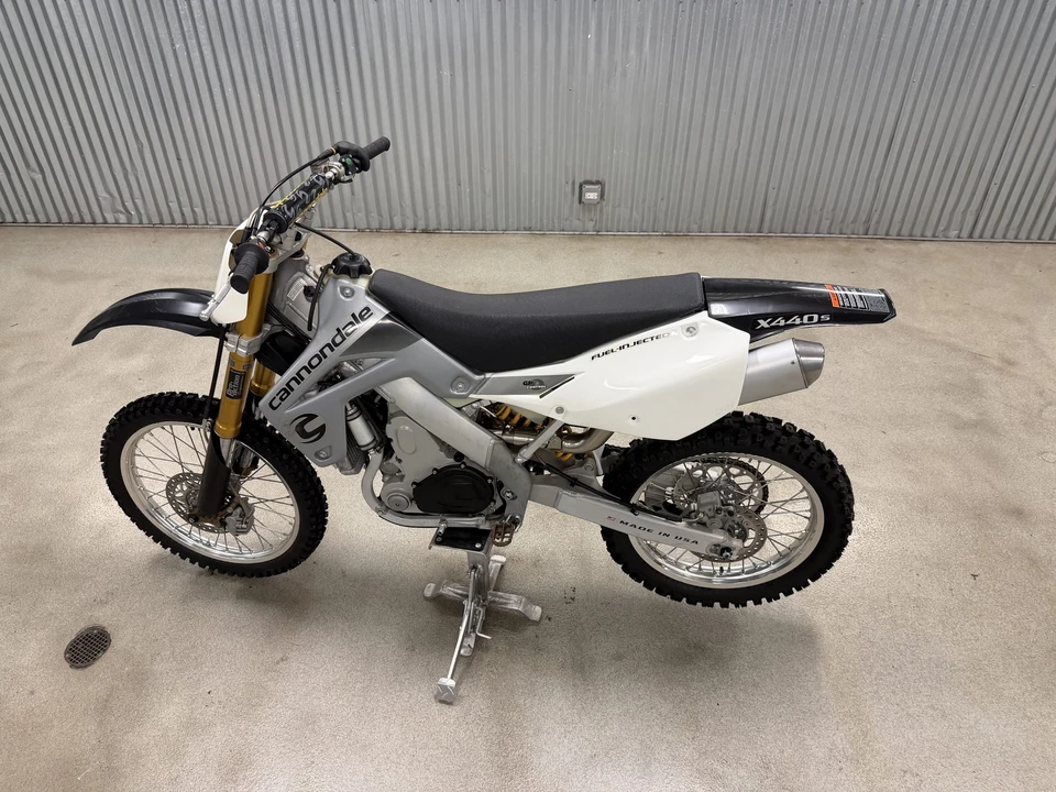 Vehicle image 13 of 31