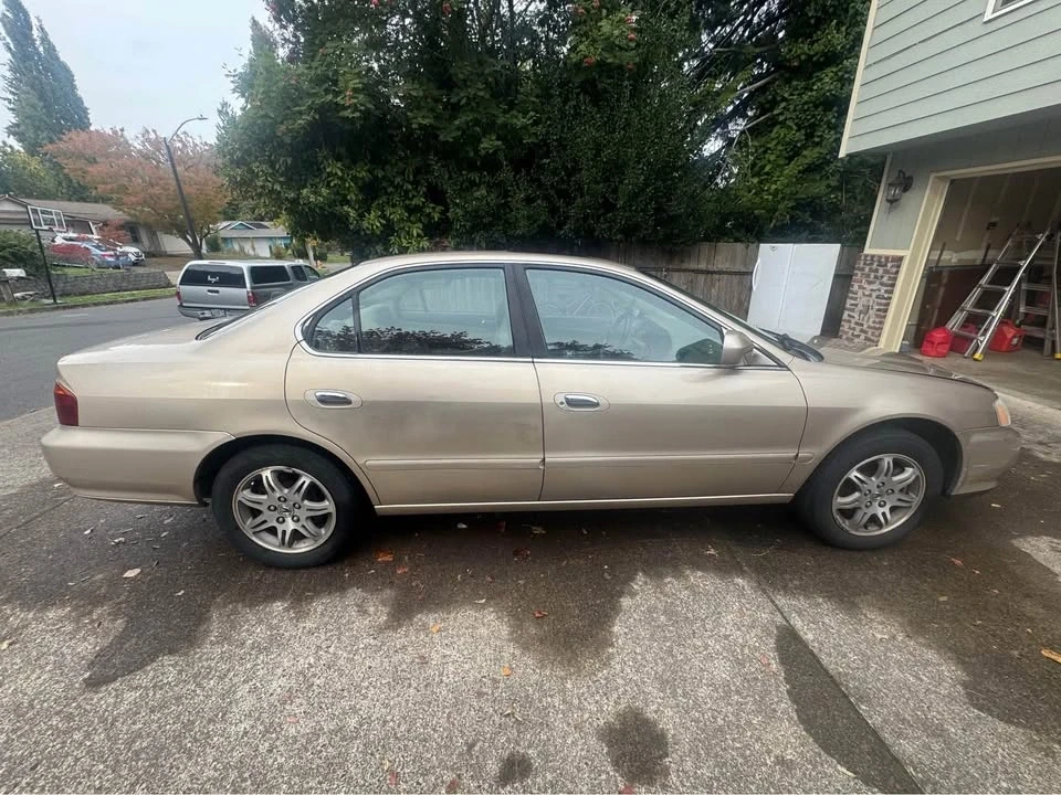 2001 Acura TL 2nd Gen - Image 5 of 10