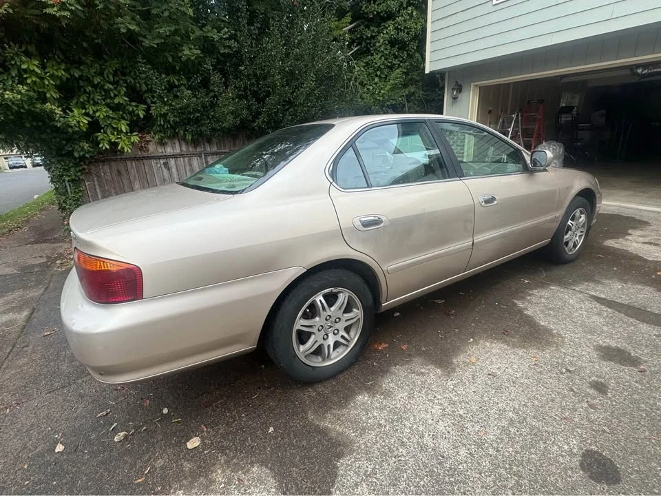2001 Acura TL 2nd Gen - Image 6 of 10