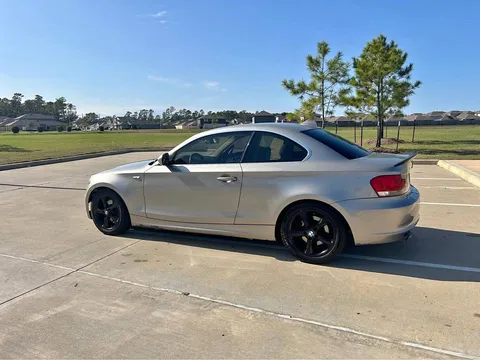 2011 BMW 1 Series