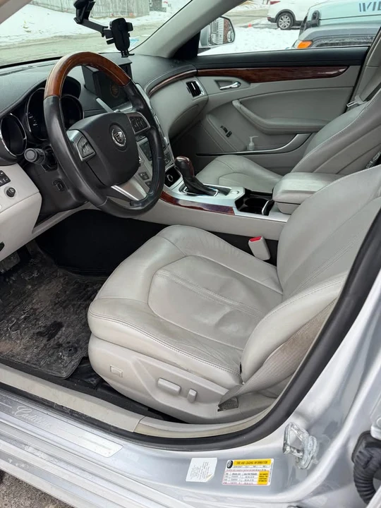 2010 Cadillac CTS 2nd Gen - Image 6 of 10
