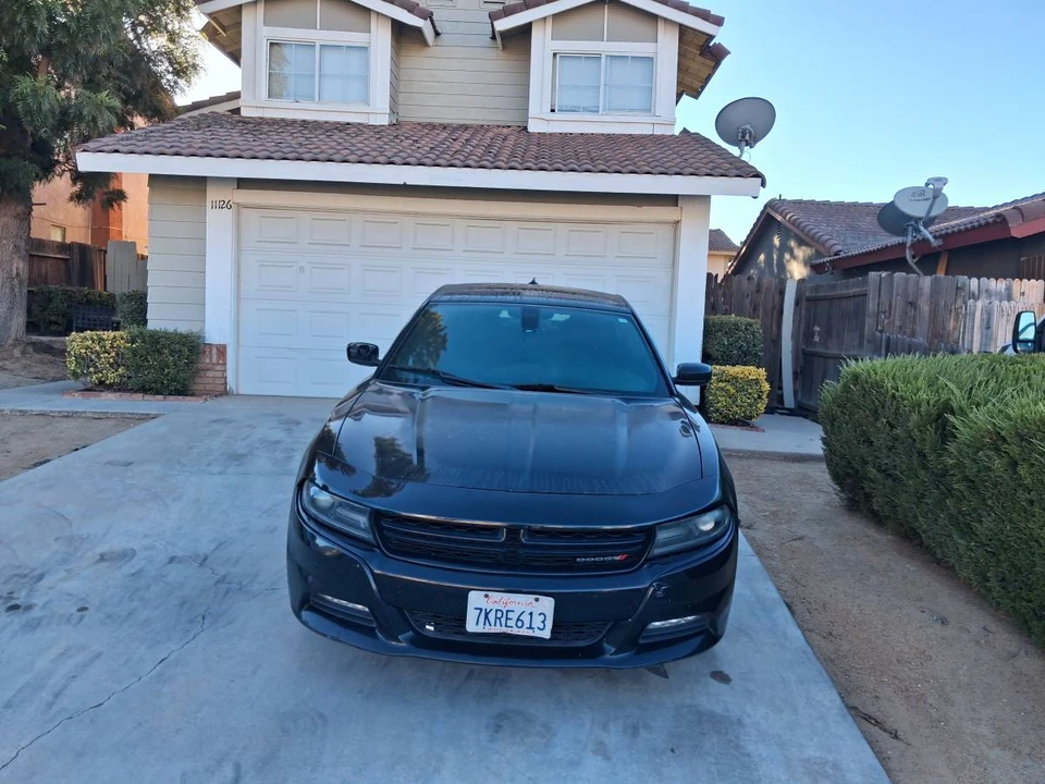 2015 Dodge Charger 7th Gen - Image 3 of 4