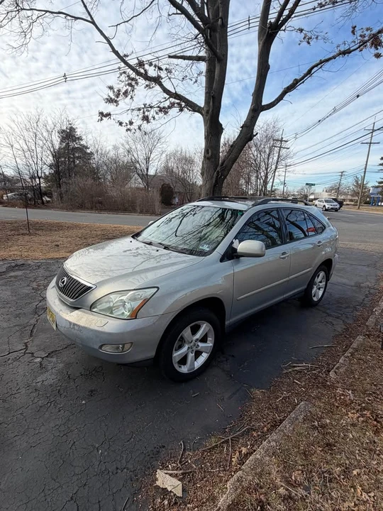 2004 Lexus RX 2nd Gen - Image 8 of 8
