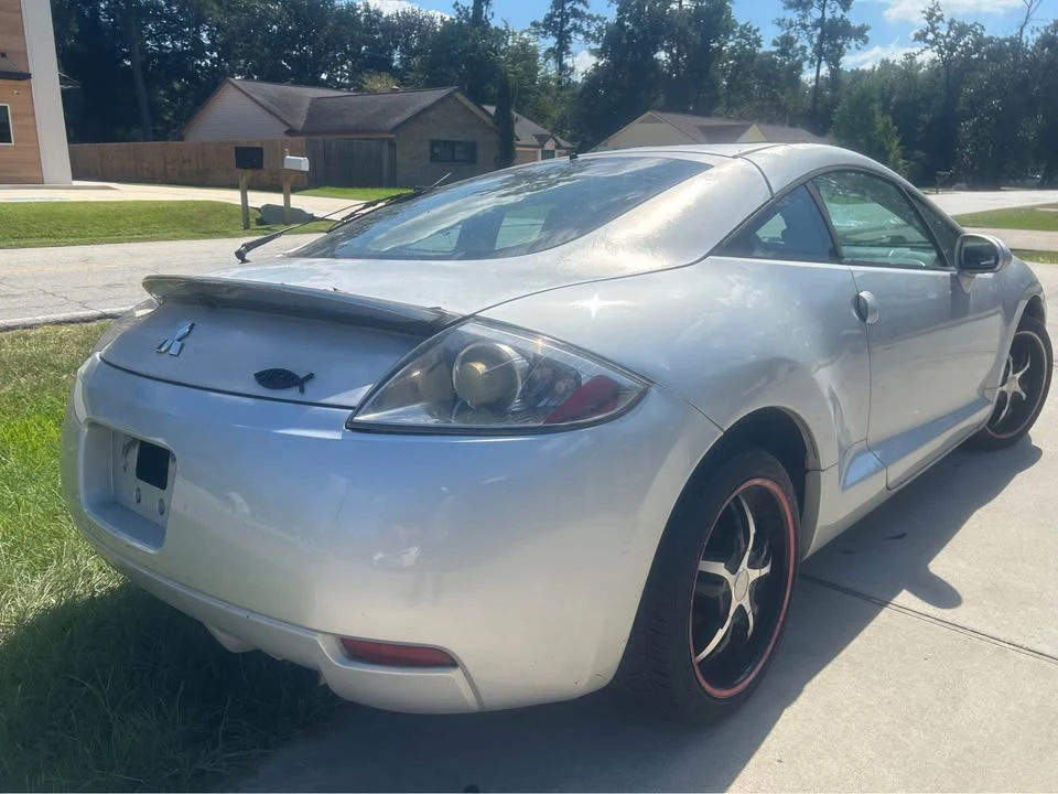 2011 Mitsubishi Eclipse 4th Gen - Image 2 of 10