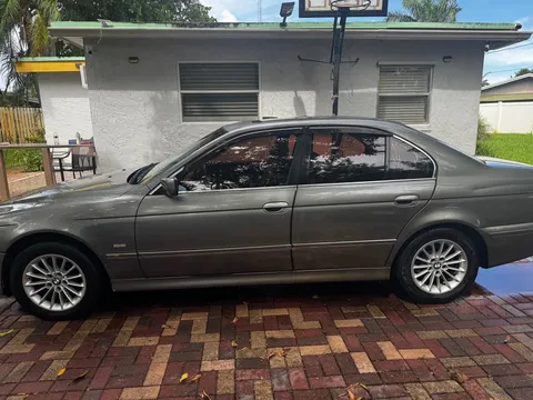 2002 BMW 5 Series