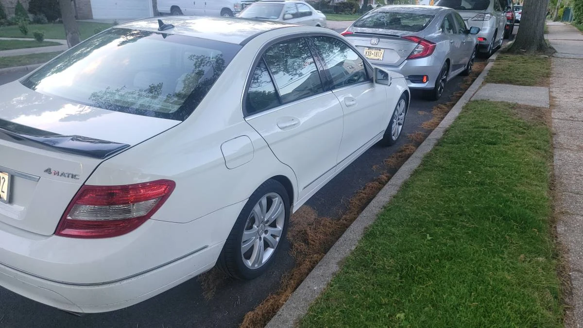 2011 Mercedes-Benz W204 C-Class - Image 6 of 6