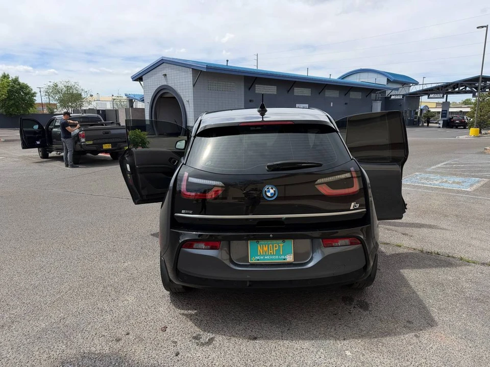 2019 BMW i3 - Image 14 of 22