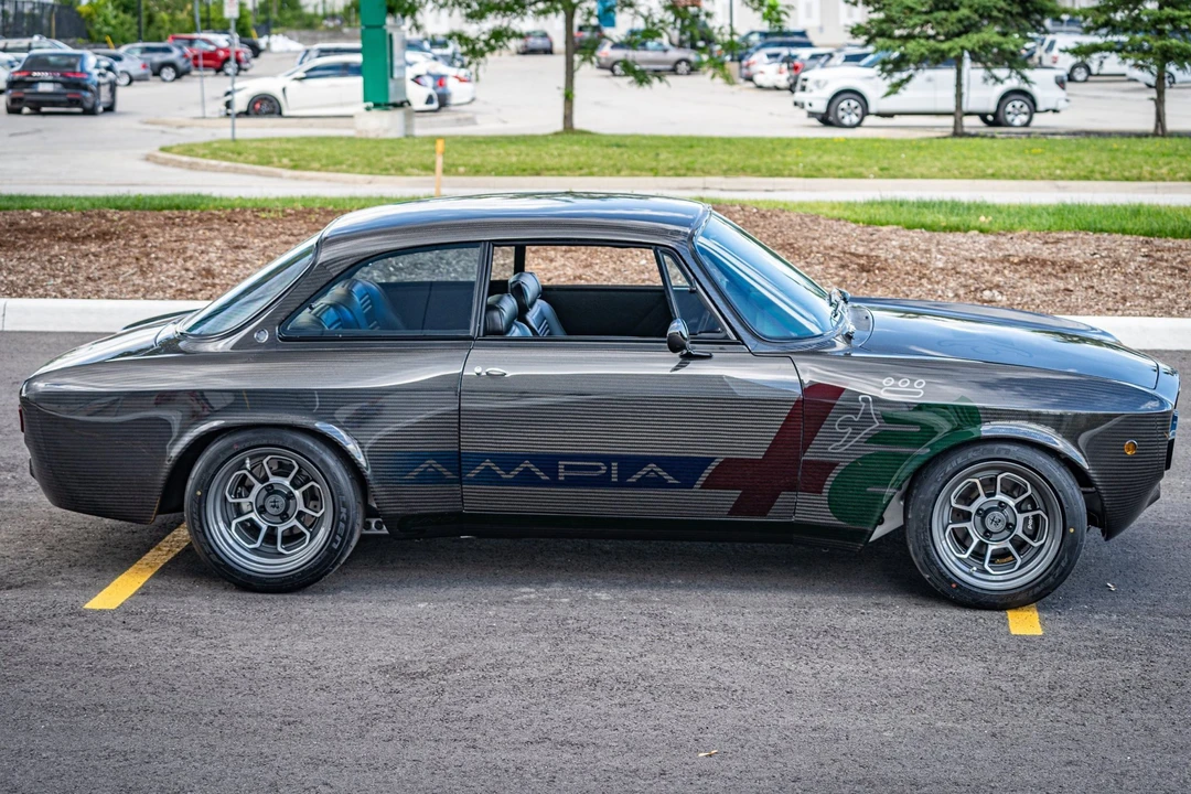 1973 Alfa Romeo 2000 GT Veloce - Image 14 of 31