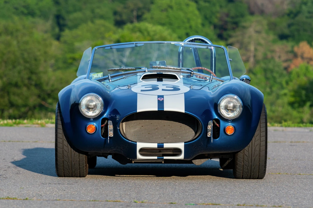 Shelby Cobra Replica - Image 11 of 31