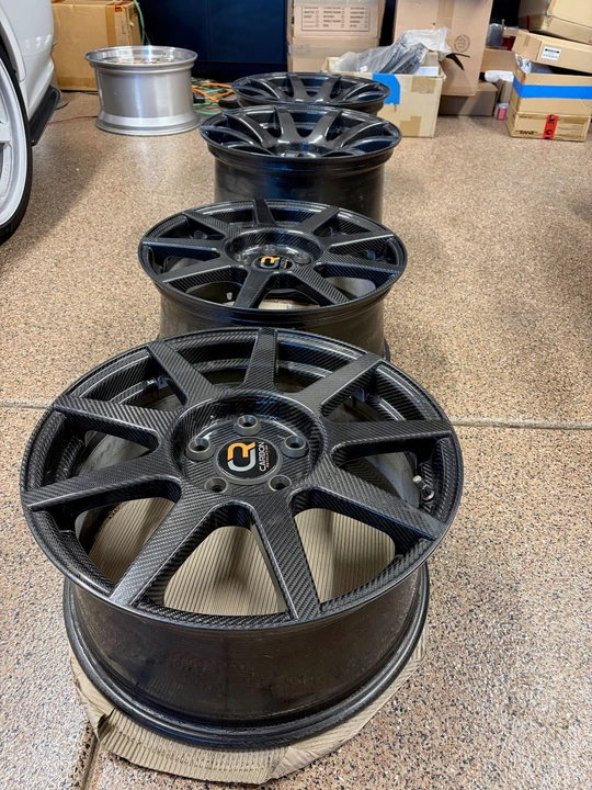 Parts & Memorabilia Other Wheels - Image 2 of 11