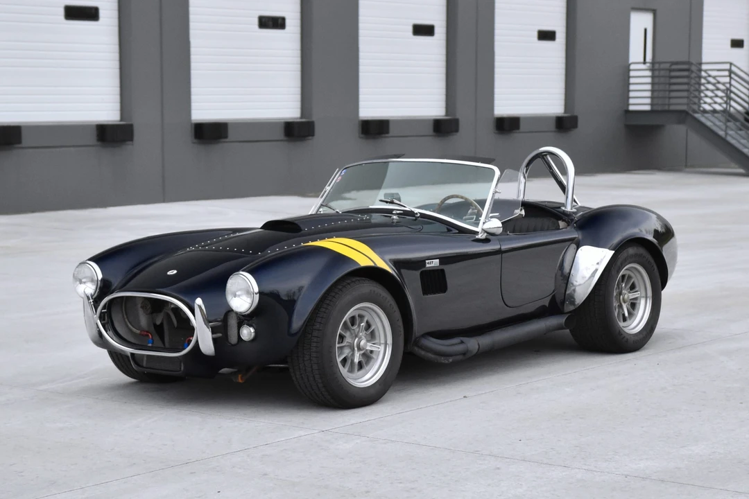 Shelby Cobra Replica - Image 6 of 31