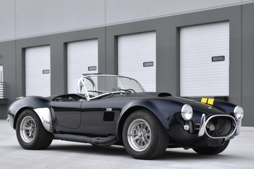 Shelby Cobra Replica - Image 24 of 31