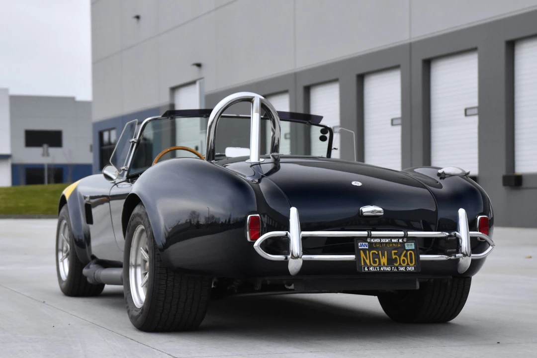 Shelby Cobra Replica - Image 14 of 31