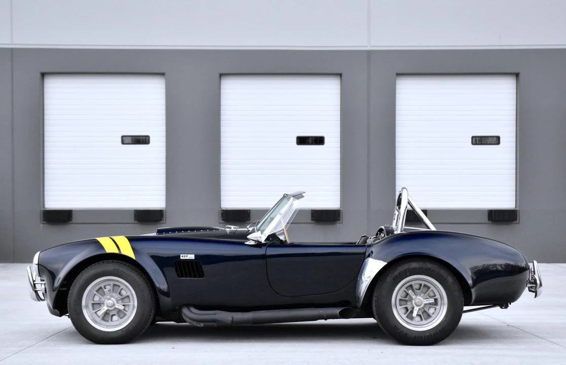 Shelby Cobra Replica - Image 11 of 31