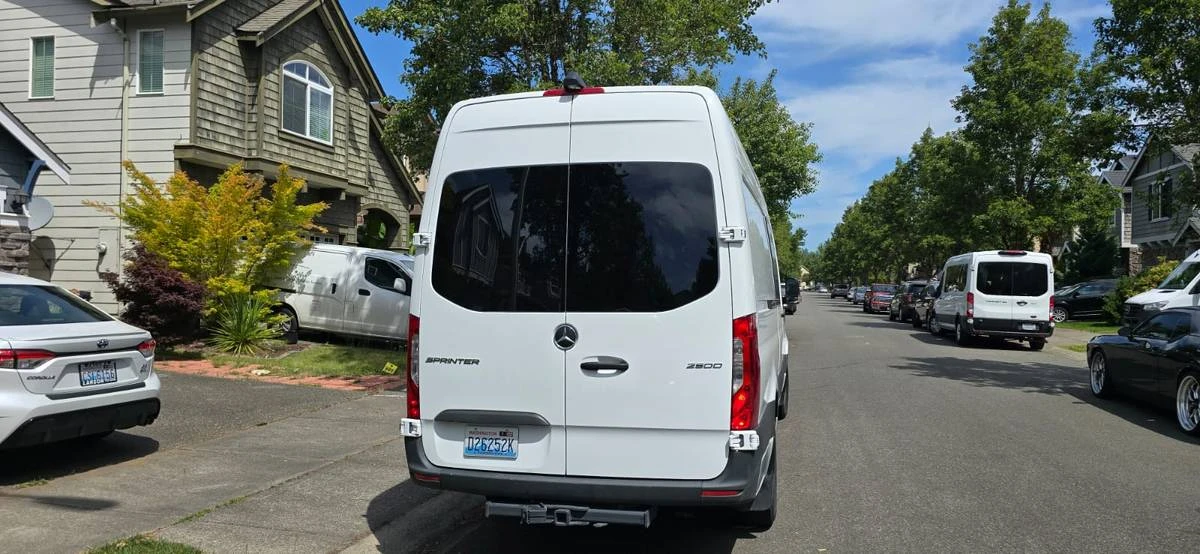 2024 Mercedes-Benz VS30 Sprinter - Image 2 of 9