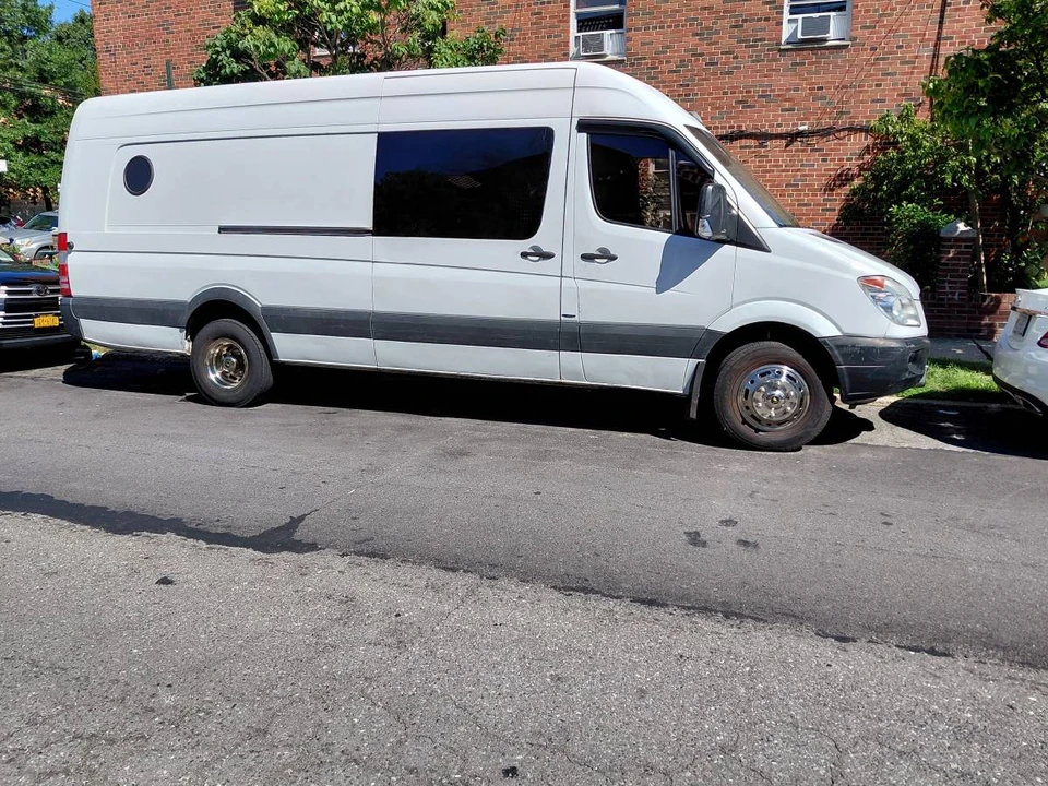 2012 Mercedes-Benz NCV3 Sprinter - Image 2 of 12