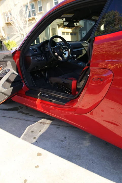 2016 Porsche 981 Cayman GT4 - Image 10 of 15