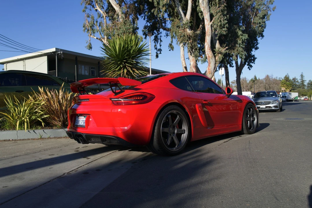 2016 Porsche 981 Cayman GT4 - Image 14 of 15