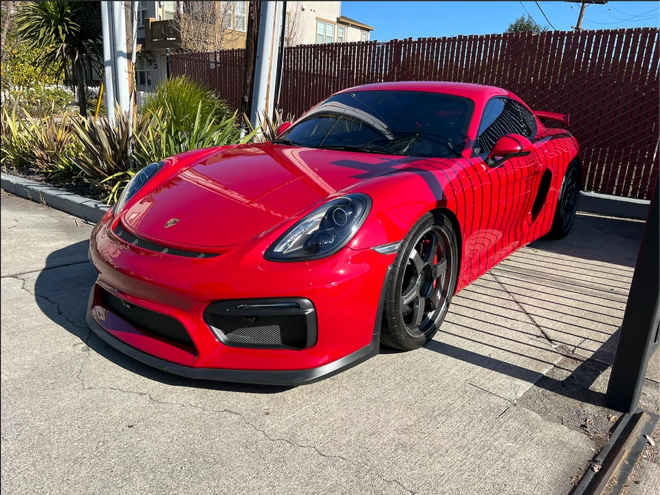 2016 Porsche 981 Cayman GT4 - Image 2 of 15