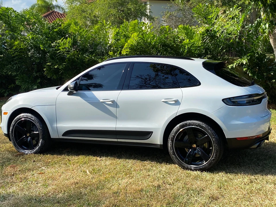 2020 Porsche Macan S - Image 2 of 29