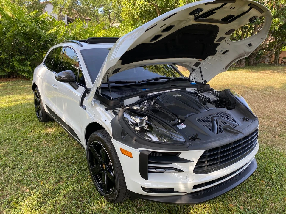 2020 Porsche Macan S - Image 9 of 29