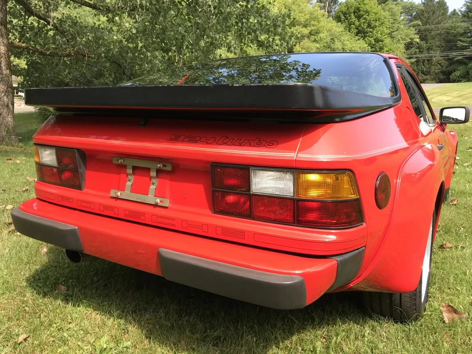 1982 Porsche 924 Turbo - Image 9 of 31