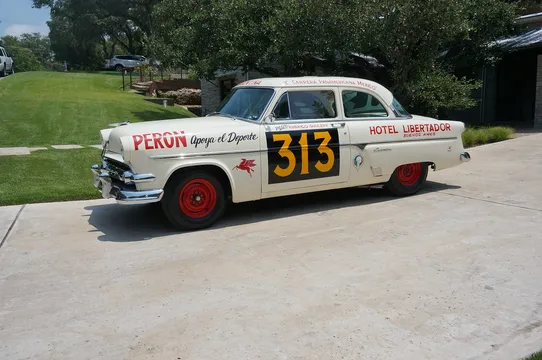 1954 Ford Customline - Image 2 of 31